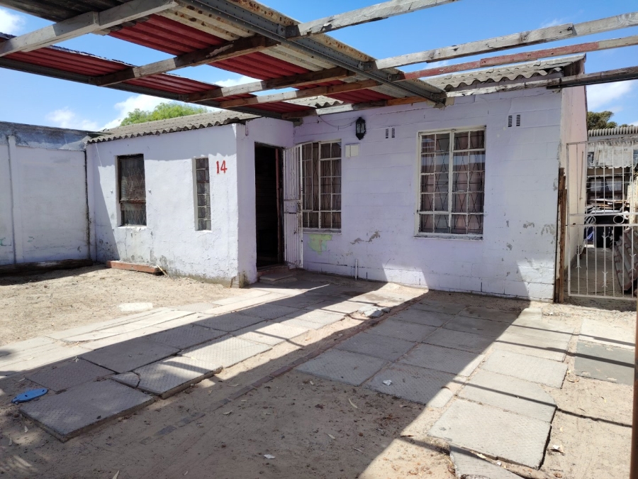 2 Bedroom Property for Sale in Belhar Western Cape